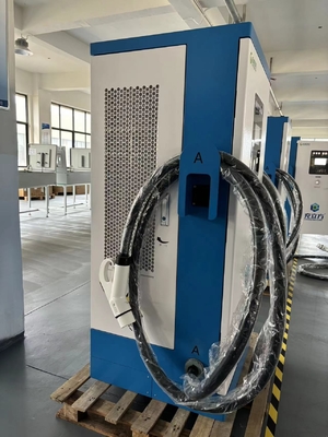 Un buen precio. 500V 750V Código de tarjeta de giro 120KW cargador de EV de corriente continua para vehículos de nueva energía en línea