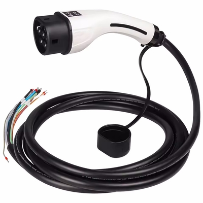 Un buen precio. OEM 32A EV enchufe de carga 7.3kw Ev Tipo 2 enchufe de carga con cable de 5m en línea