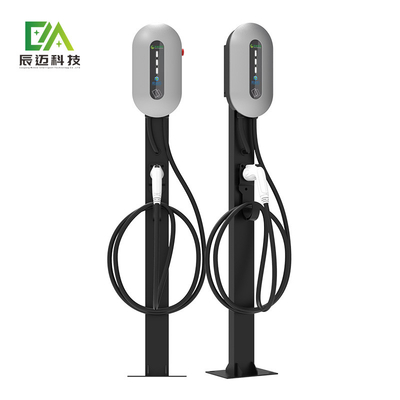 Un buen precio. Mckee 7KW 11KW 22KW Columna de plata tipo piso de pie mono-arma de vehículo eléctrico pila de carga de CA en línea