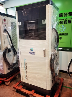Estación de carga de vehículos eléctricos de corriente continua rápida con doble pistola 80 kW/120 kW/160 kW certificada por el CE
