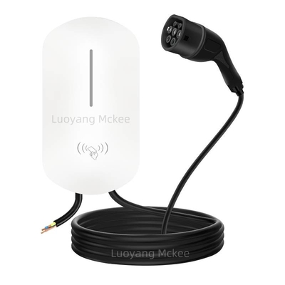Un buen precio. Cargador de CA montado en la pared, estación de carga para vehículos eléctricos en línea