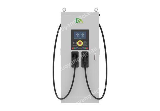Cargador rápido de CC para vehículos eléctricos de 80 KW para exteriores, con doble pistola de carga, protocolo OCPP1.6J y fuente de alimentación trifásica.