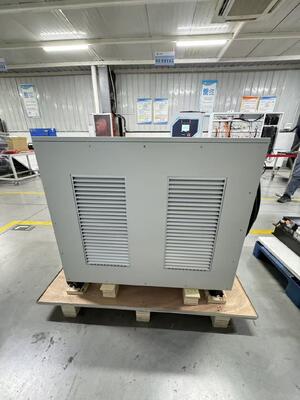 Un buen precio. Banco de energía móvil de alta potencia 90 kWh 95 kW Cargador CC con refrigeración líquida Cable de 7 m Pantalla táctil de 7 pulgadas IP54 para pistola de carga CCS1 CCS2 CHAdeMO GBT Tesla En línea